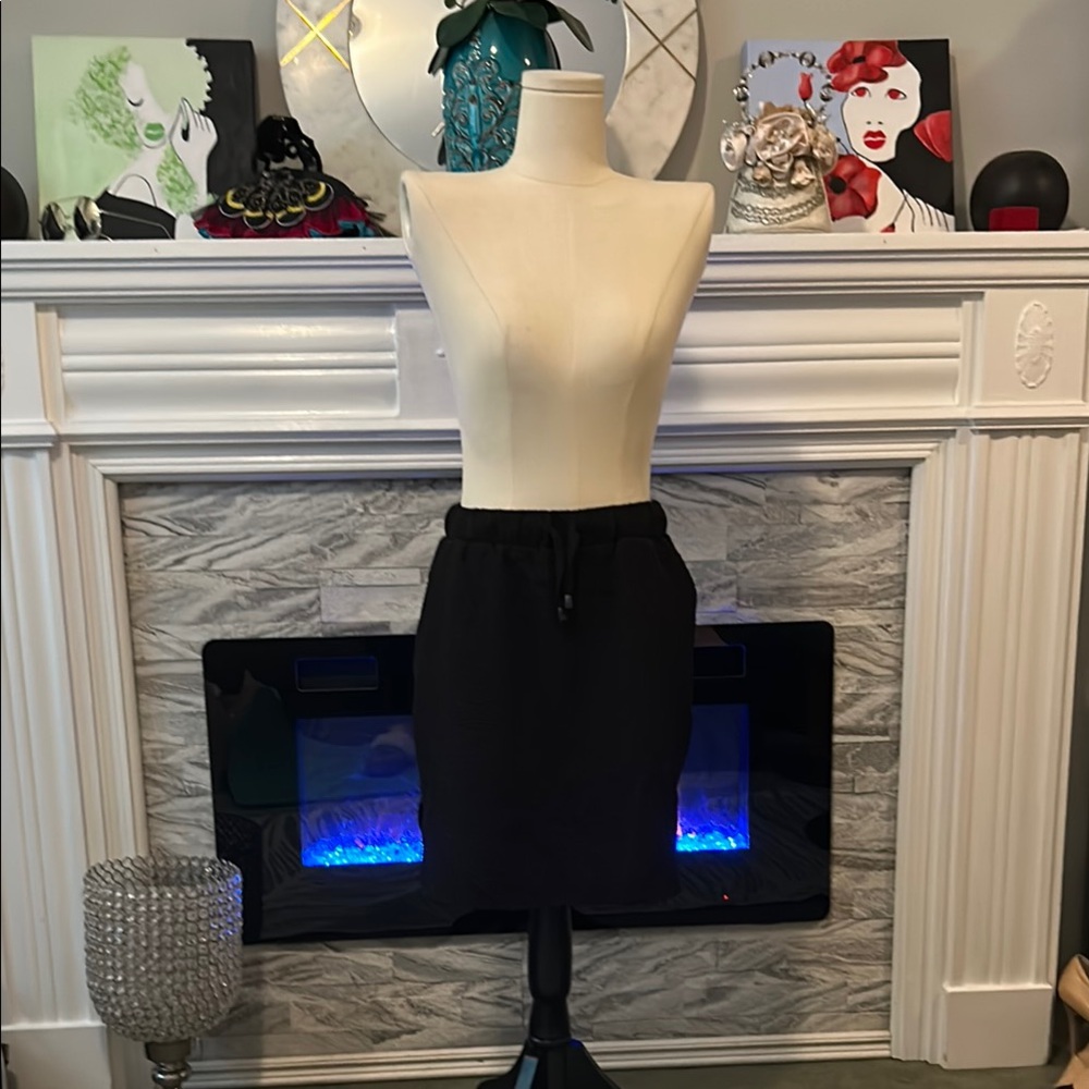 Peppercorn Elegant Black Women's Skirt